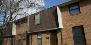 1814 Willoway Cir S 1814 Willoway Cir S Photo Gallery 1