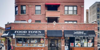856 W Montrose Avenue 856 W Montrose Avenue Photo Gallery 1