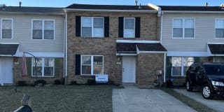 Gateway Airport Townhomes Gateway Airport Townhomes Photo Gallery 1