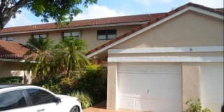 8912 SW 113th Place Cir E 8912 SW 113th Place Cir E Photo Gallery 1