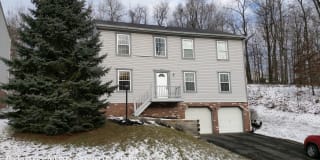 120 SHELBOURNE DRIVE 120 SHELBOURNE DRIVE Photo Gallery 1