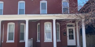 105 E North Ave 105 E North Ave Photo Gallery 1
