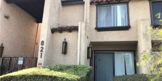 821 S Chapel Avenue 821 S Chapel Avenue Photo Gallery 1