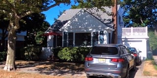 83 Mineola Avenue 83 Mineola Avenue Photo Gallery 1