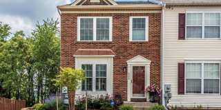 6323 TOWNCREST COURT 6323 TOWNCREST COURT Photo Gallery 1