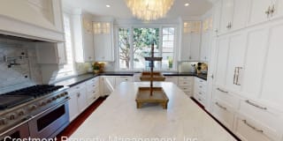 248 E Avenue 248 E Avenue Photo Gallery 1