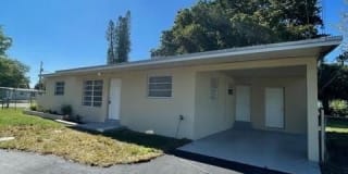 621 NW 33rd Ave 621 NW 33rd Ave Photo Gallery 1