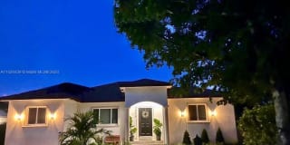 1395 SW 59th Ave 1395 SW 59th Ave Photo Gallery 1