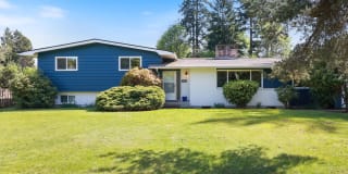 1915 7th Ave SE 1915 7th Ave SE Photo Gallery 1