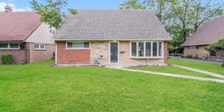 17044 Oakwood Avenue 17044 Oakwood Avenue Photo Gallery 1