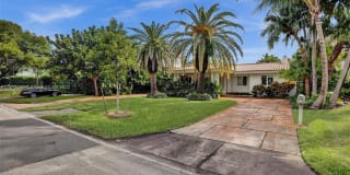 275 Harbor Dr 275 Harbor Dr Photo Gallery 1