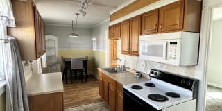 6 Irving St, Unit 3 6 Irving St, Unit 3 Photo Gallery 1