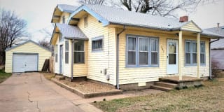 143 N Clara 143 N Clara Photo Gallery 1
