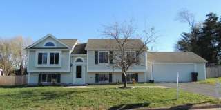 22197 STABLEHOUSE DRIVE 22197 STABLEHOUSE DRIVE Photo Gallery 1