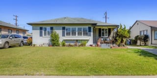 11712 CHRISTOPHER AVE 11712 CHRISTOPHER AVE Photo Gallery 1