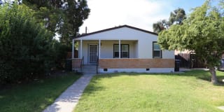 512 N Palm Street # 1 512 N Palm Street # 1 Photo Gallery 1