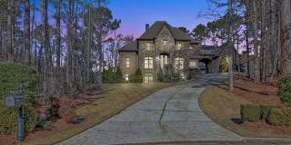 190 Victoria Drive Drive 190 Victoria Drive Drive Photo Gallery 1