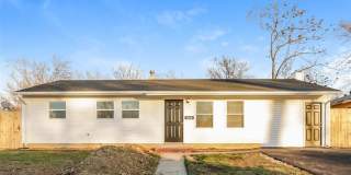 5003 N Kitley Avenue 5003 N Kitley Avenue Photo Gallery 1