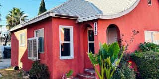 270 W 9th Street 270 W 9th Street Photo Gallery 1