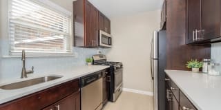Metropark Station Apartments Metropark Station Apartments Photo Gallery 1