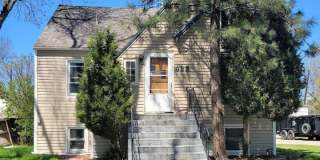 425 Alderson Ave. 425 Alderson Ave. Photo Gallery 1