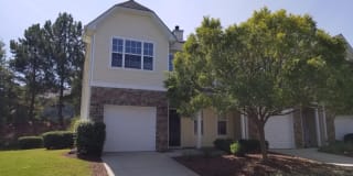 562 Writers Way 562 Writers Way Photo Gallery 1
