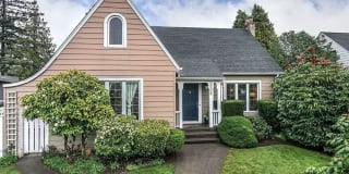 7926 Seward Park Ave S 7926 Seward Park Ave S Photo Gallery 1