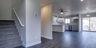 5025 E 25th Ct 5025 E 25th Ct Photo Gallery 1