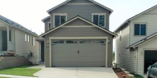 394 NE Inspiration St 394 NE Inspiration St Photo Gallery 1