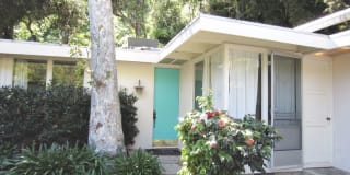 1025 N Beverly Glen Blvd 1025 N Beverly Glen Blvd Photo Gallery 1