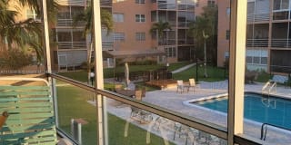 3048 E Sunrise Lakes Dr 3048 E Sunrise Lakes Dr Photo Gallery 1