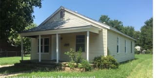 715 E Queen Pl 715 E Queen Pl Photo Gallery 1