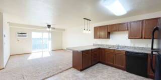 Sunset Pointe Apartments Sunset Pointe Apartments Photo Gallery 1
