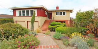 537 Balra Dr 537 Balra Dr Photo Gallery 1