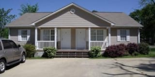 804 2nd Street, NE Apt B 804 2nd Street, NE Apt B Photo Gallery 1