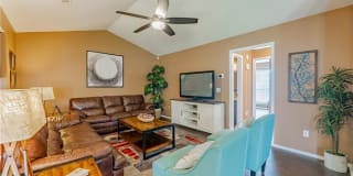 215 Fox Run PL Unit #A 215 Fox Run PL Unit #A Photo Gallery 1