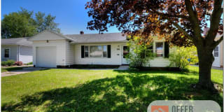 6781 Oakwood Road 6781 Oakwood Road Photo Gallery 1