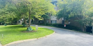 4570 MacArthur Boulevard Northwest - T1Apt. T1 4570 MacArthur Boulevard Northwest - T1Apt. T1 Photo Gallery 1
