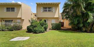 8953 NE 4th Ave Rd 8953 NE 4th Ave Rd Photo Gallery 1