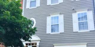 151 CHEVY CHASE ST #LOWER UNIT 151 CHEVY CHASE ST #LOWER UNIT Photo Gallery 1