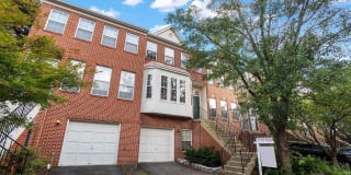 2561 JAMES MONROE CIRCLE 2561 JAMES MONROE CIRCLE Photo Gallery 1