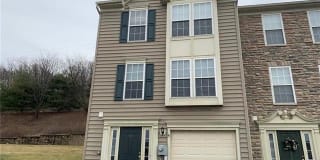 152 Knollwood Drive 152 Knollwood Drive Photo Gallery 1