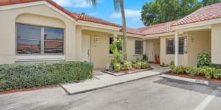6170 NW 170th Ter # 6170 6170 NW 170th Ter # 6170 Photo Gallery 1