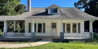 825 DIXON AVE 825 DIXON AVE Photo Gallery 1