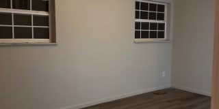 17807 Oakwood Ave 17807 Oakwood Ave Photo Gallery 1