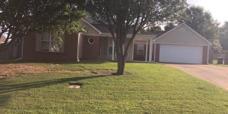288 Wylie Dr 288 Wylie Dr Photo Gallery 1