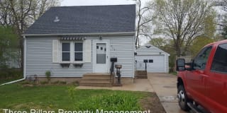 402 8TH AVENUE NW 402 8TH AVENUE NW Photo Gallery 1