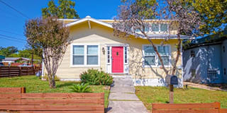 1039 W French Pl 1039 W French Pl Photo Gallery 1