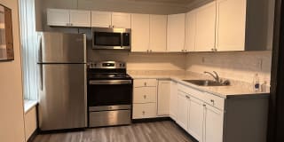 10 W Fulton St. Unit 2 10 W Fulton St. Unit 2 Photo Gallery 1