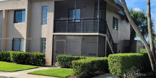 330 Racquet Club Rd 330 Racquet Club Rd Photo Gallery 1